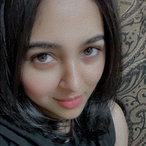 Meet your Posher, Sandra rose